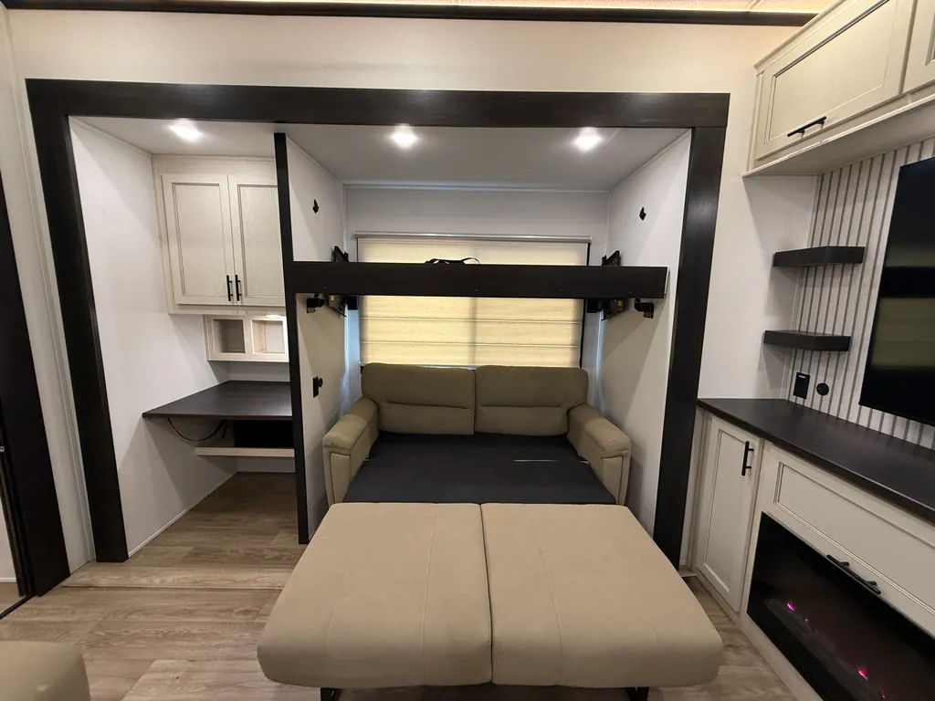 2027 Forest River Sabre 38RVHUNTER, Living area photo 6