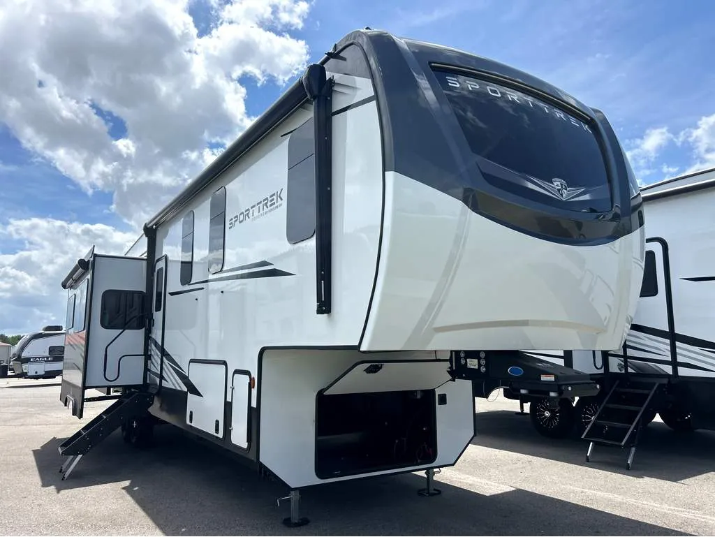 2026 Venture RV SportTrek 5 Touring Edition STTF354VBH - Main photo