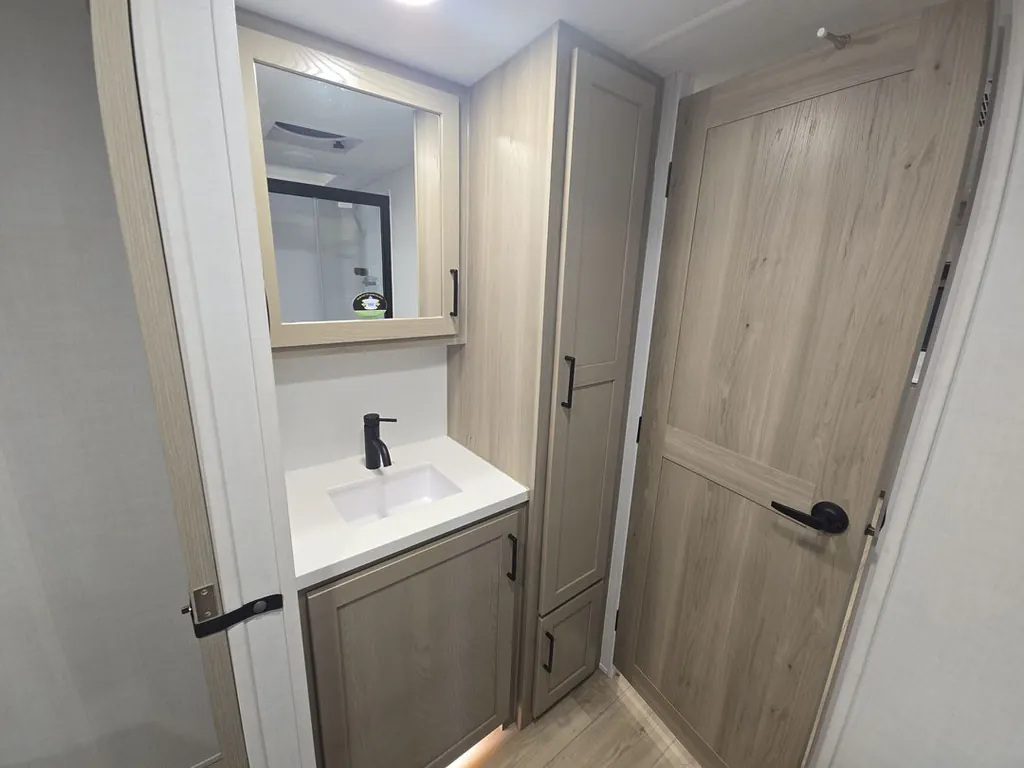 2026 Forest River Rockwood Mini Lite 2506FK, Photos photo 10