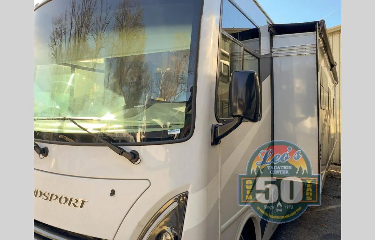 2025 Thor Motor Coach Windsport 29L - Photo 3