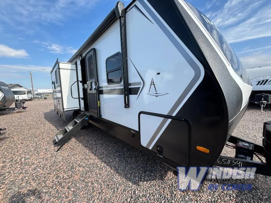 2027 Grand Design Imagine 2670MK - Photo 2