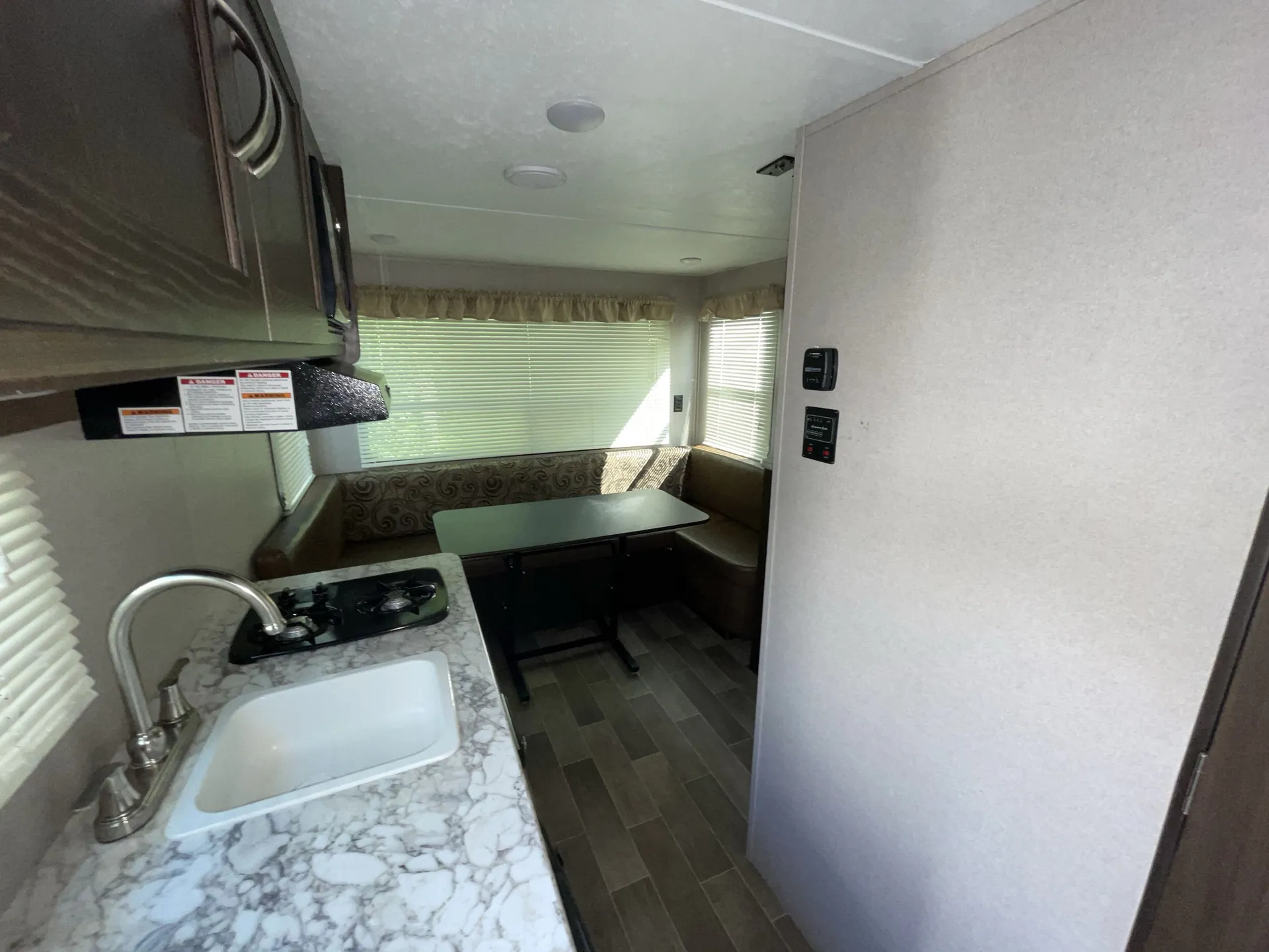 2019 Keystone Springdale 1750RD — living area main