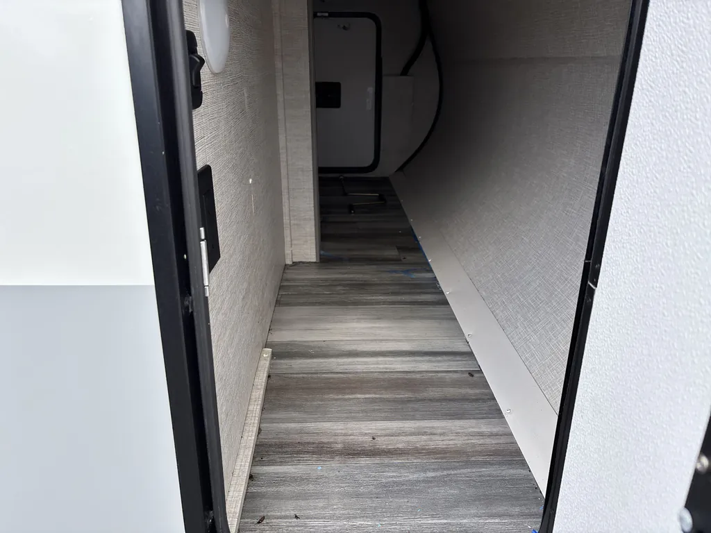 2025 Jayco Jay Feather 26FK, Photos photo 20