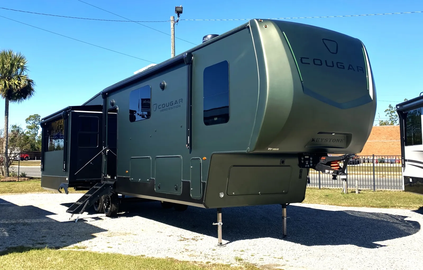 2026 Keystone Cougar 360MBI - Photo 2