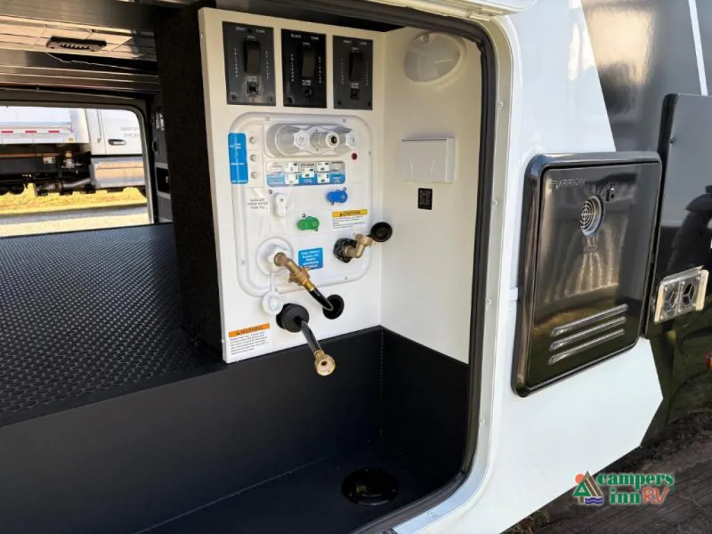 2026 Brinkley Model Z 3515, Photos photo 43