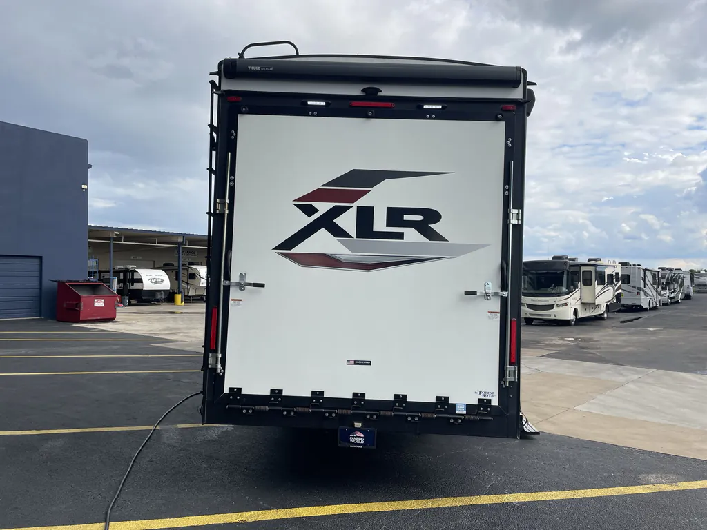 2023 Forest River XLR Nitro 351, Photos photo 7