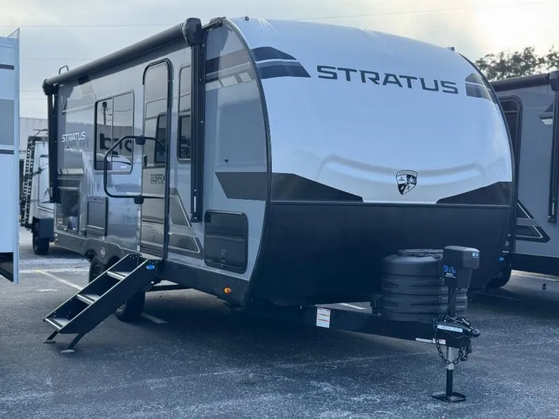 2025 Venture RV Stratus SR200VRB - Photo 2