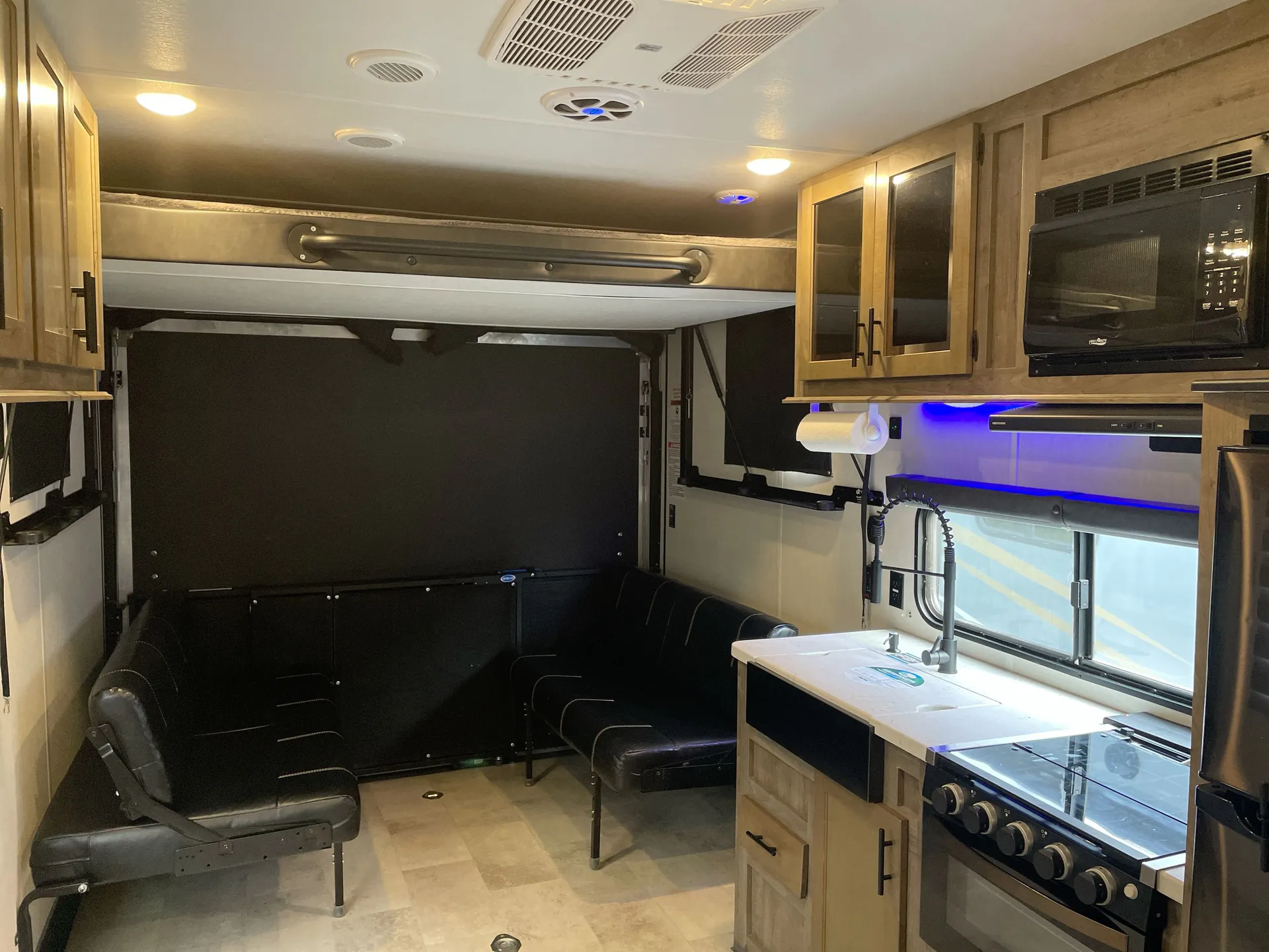 2021 Forest River Vengeance Rogue 25V — living area main