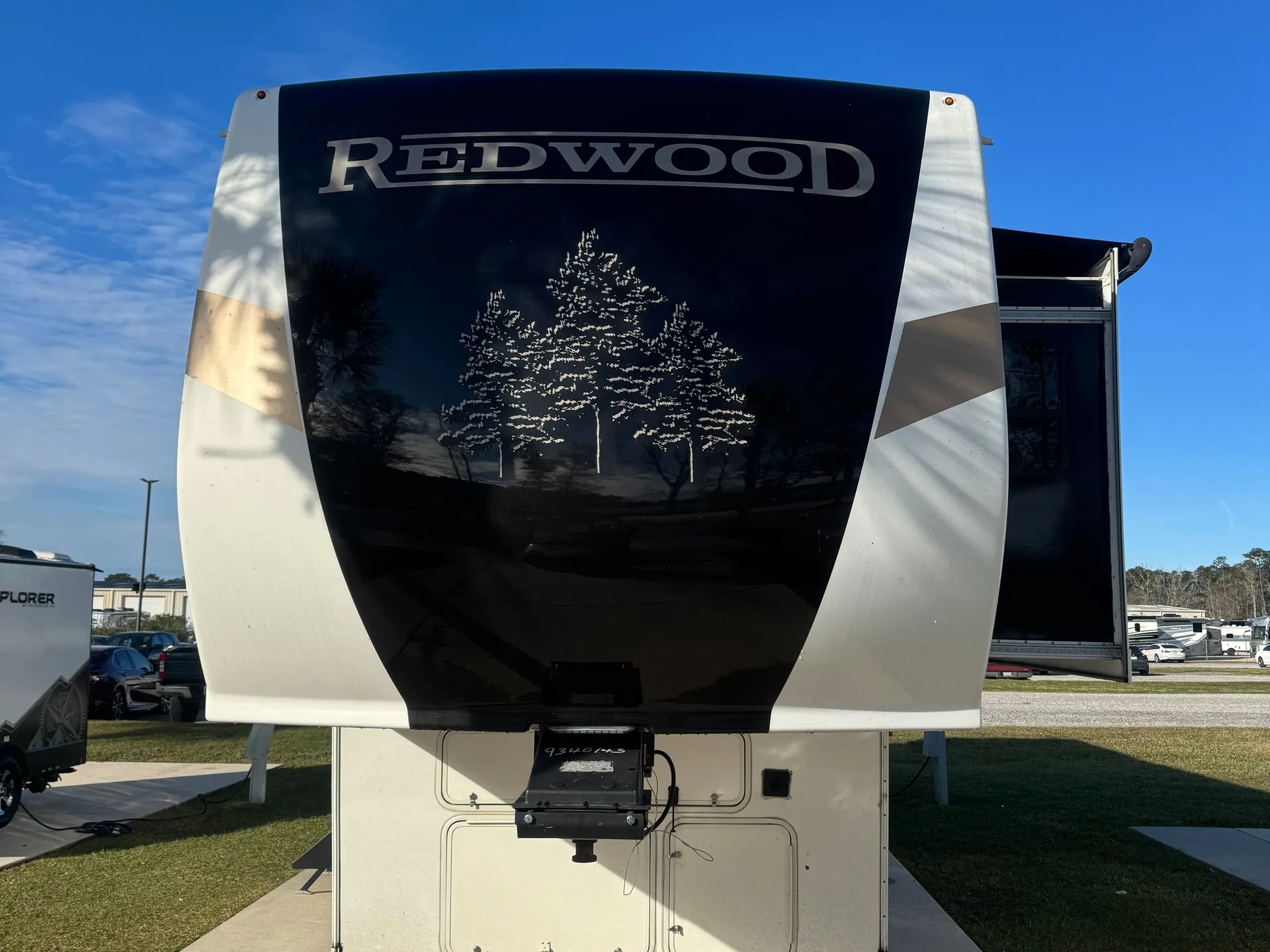 2022 CrossRoads Redwood RW3401RL - Photo 3
