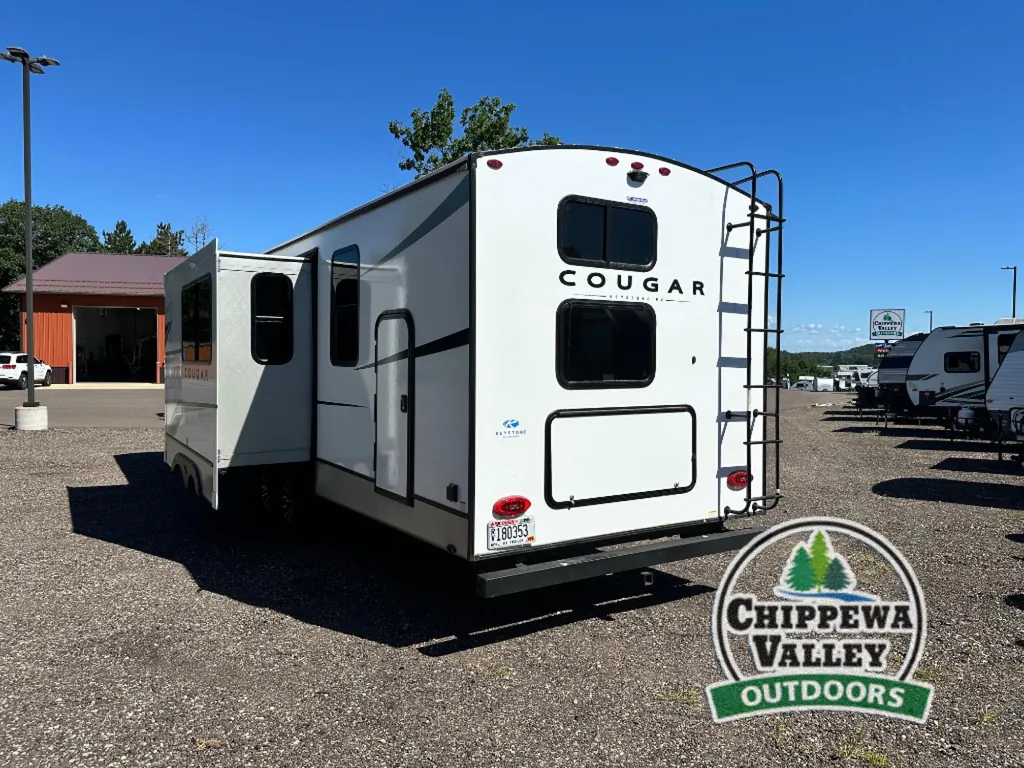2024 Keystone RV Cougar Half-Ton 30BHS, Photos photo 6