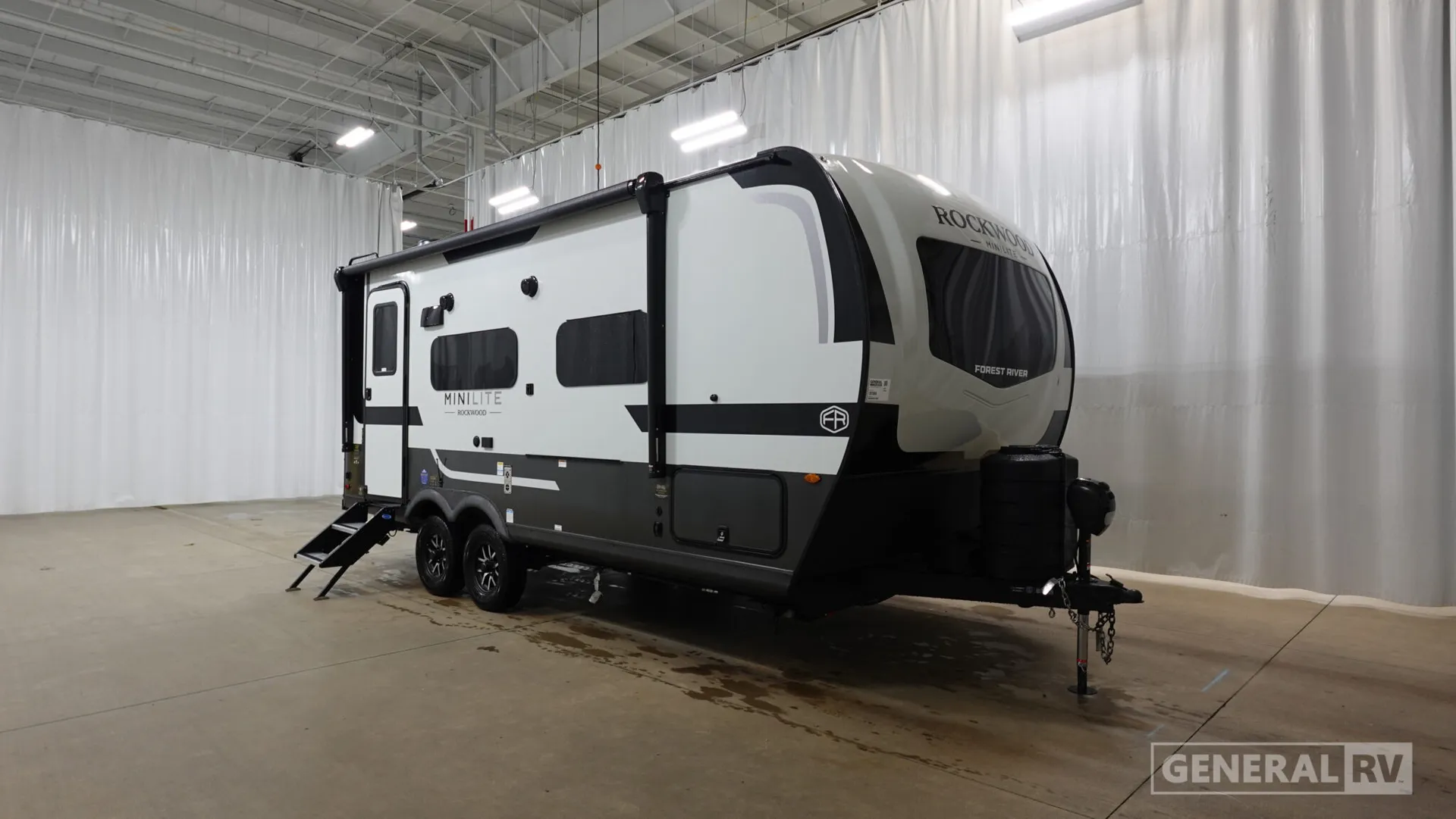 2026 Forest River Rockwood Mini Lite 2109S - Photo 2