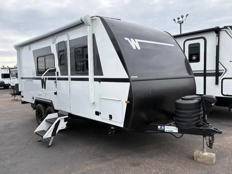 2026 Winnebago Micro Minnie 2108DS - Photo 2