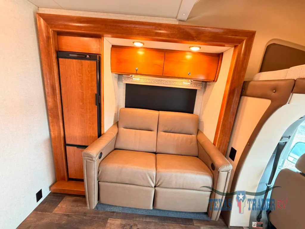 2019 Tiffin Wayfarer 24 TW, Photos photo 5