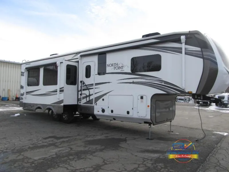 2021 Jayco North Point 373BHOK - Photo 4