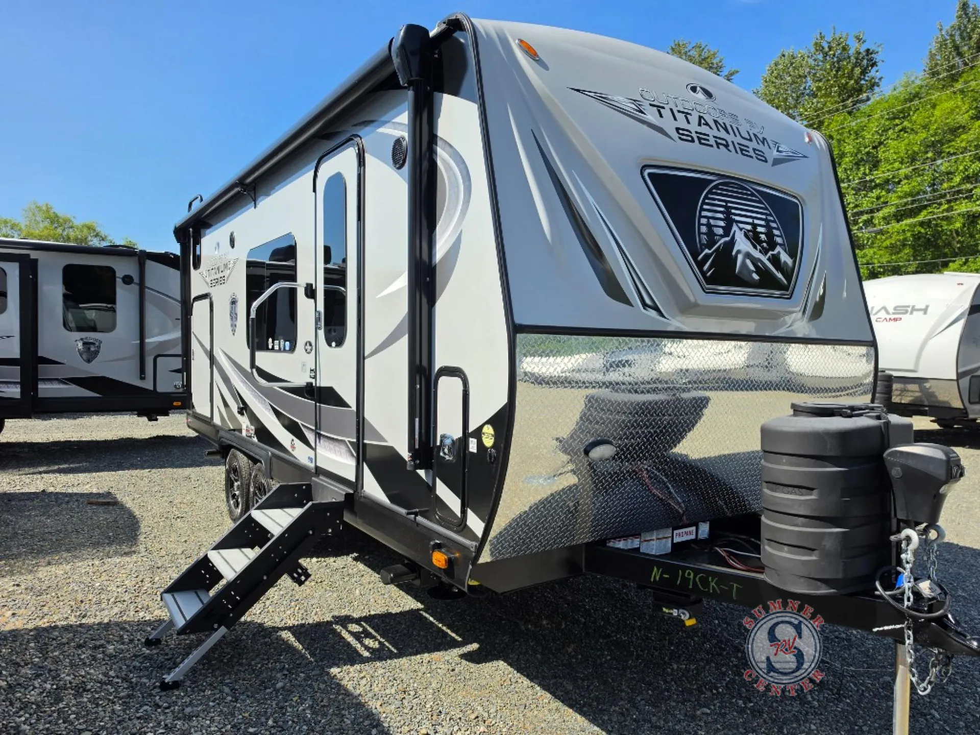 2025 Outdoors RV Creek Side Titanium Series 19CK - Photo 2