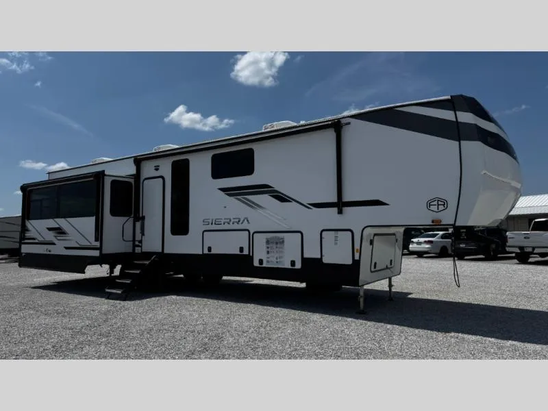 2025 Forest River Sierra 3900HBLR - Photo 2