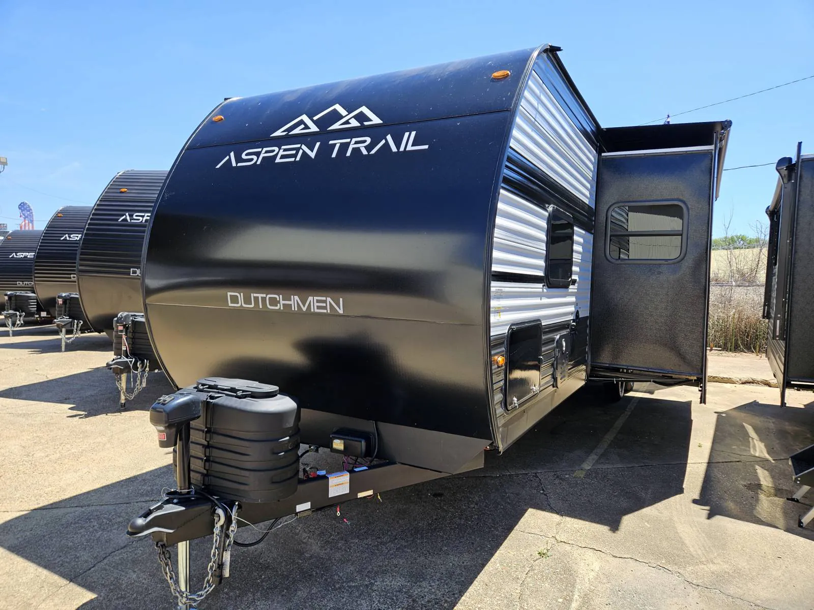 2026 Dutchmen Aspen Trail 3225FBS - Photo 3