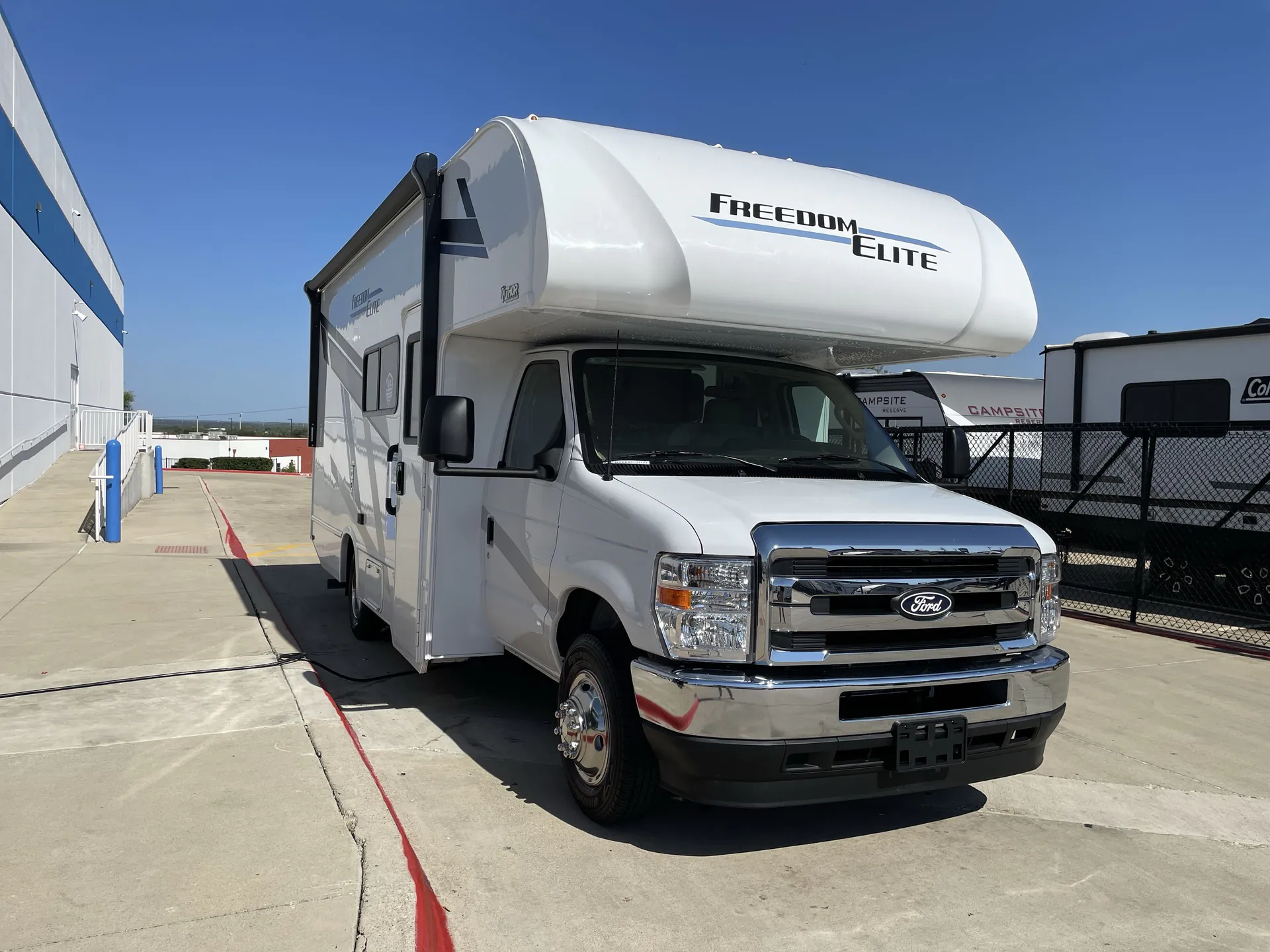 2026 Thor Motor Coach Freedom Elite 22HZ - Photo 2
