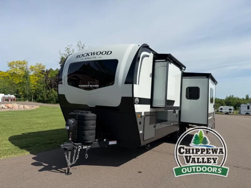 2026 Forest River Rockwood Mini Lite 2515S - Photo 4