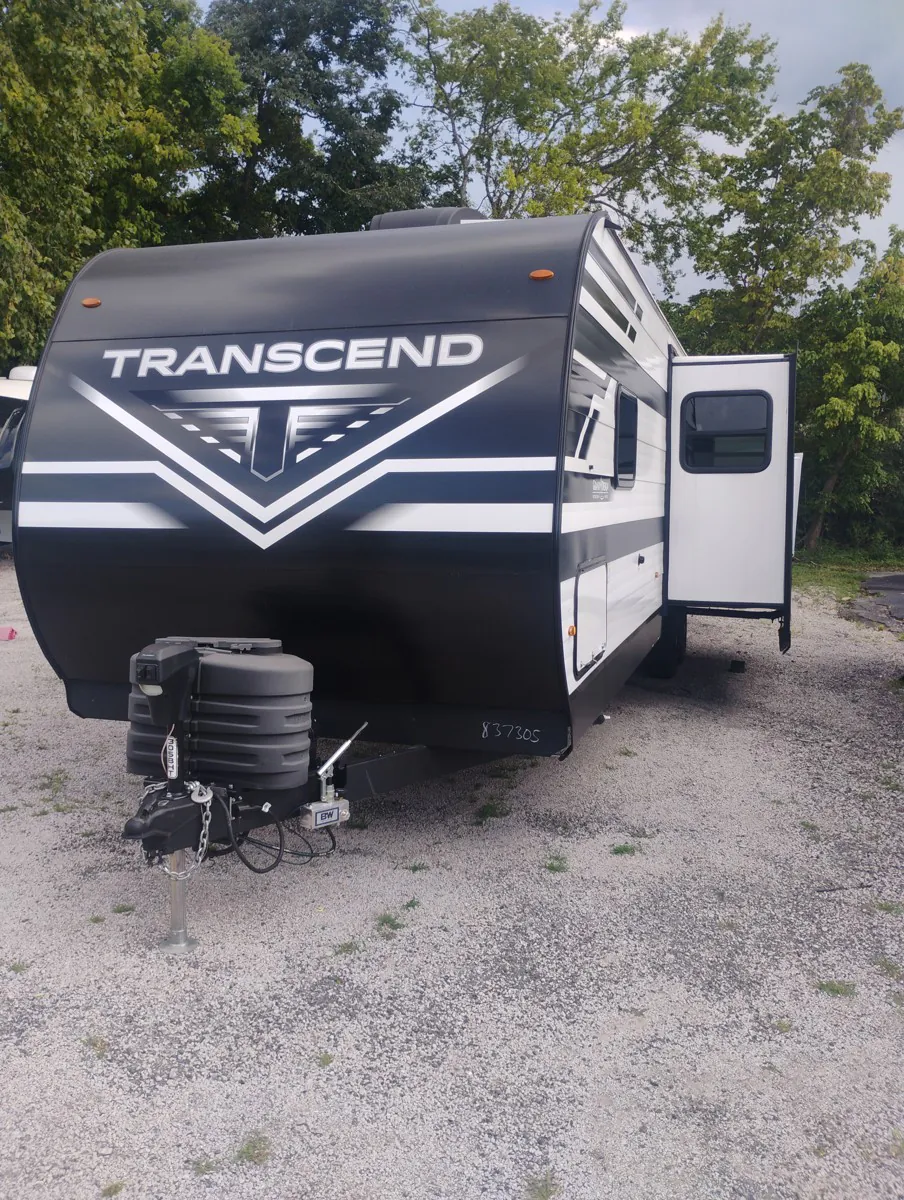 2025 Grand Design Transcend 305BHT - Photo 3