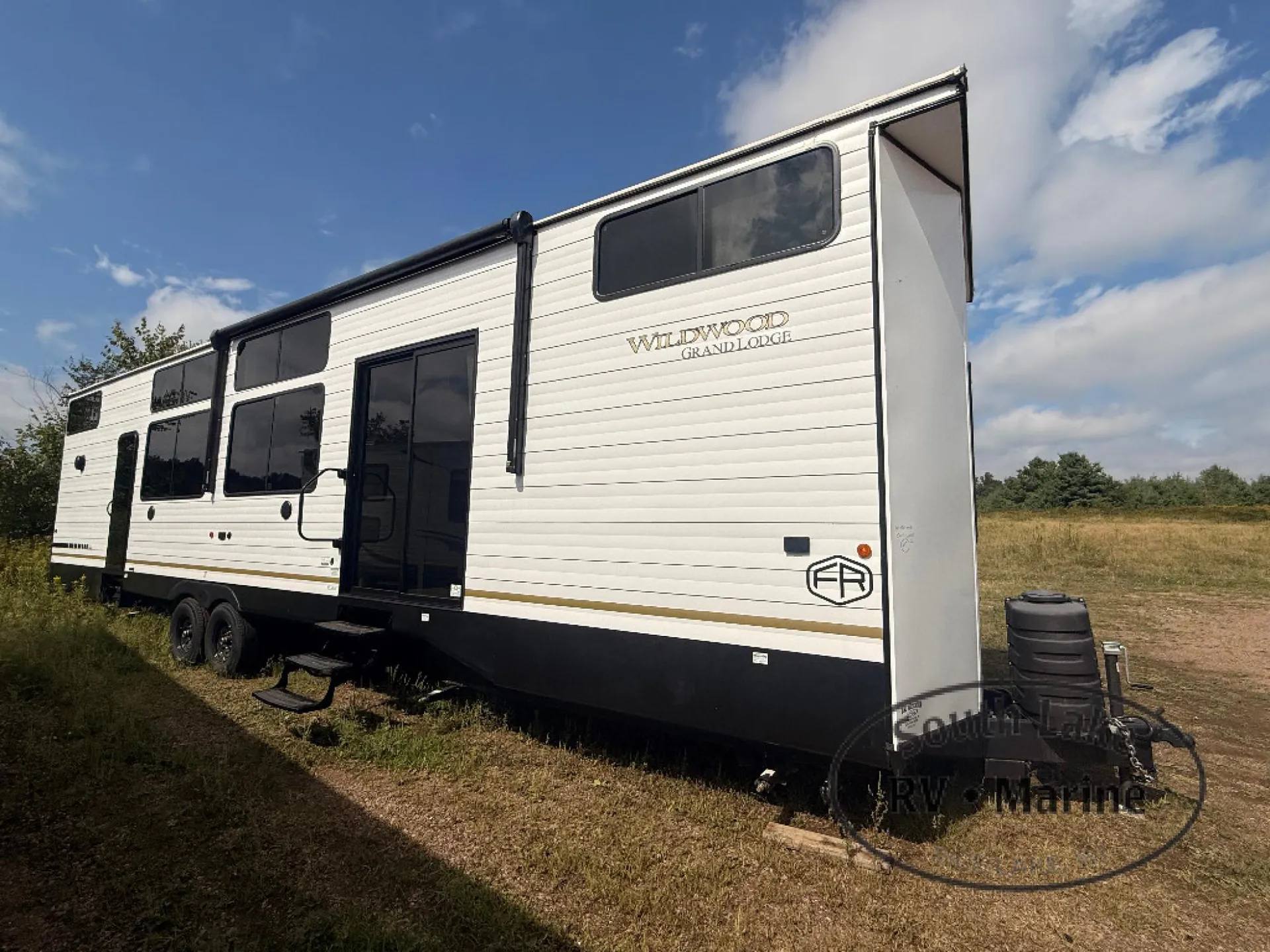 2026 Forest River Wildwood Grand Lodge 42ICE - Photo 3