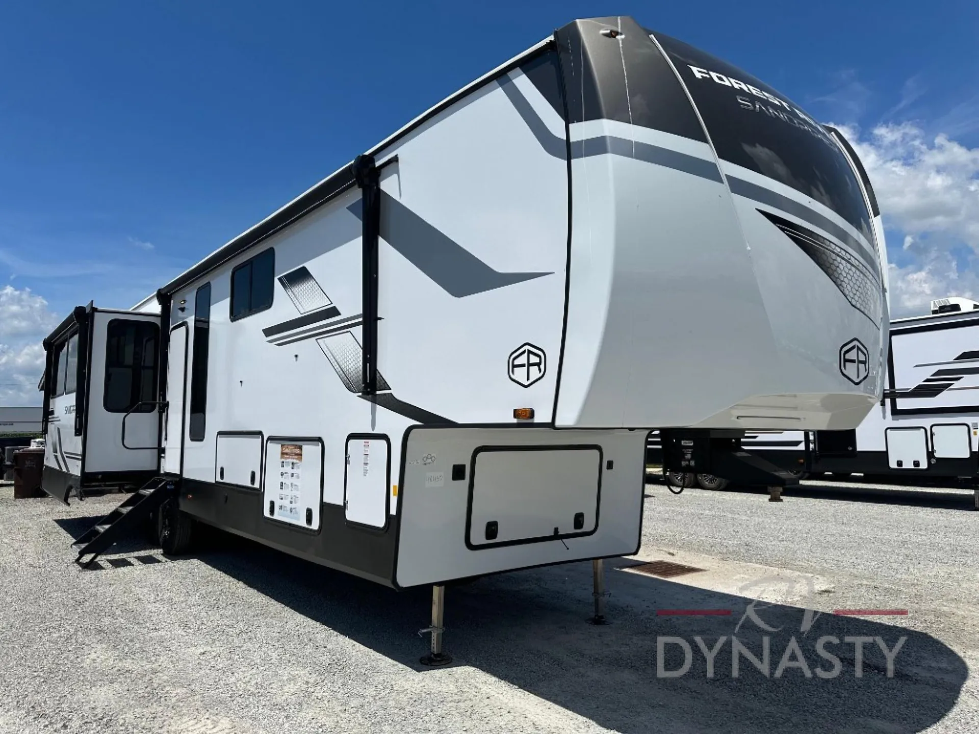 2026 Forest River Sandpiper 3900HBLR - Photo 2
