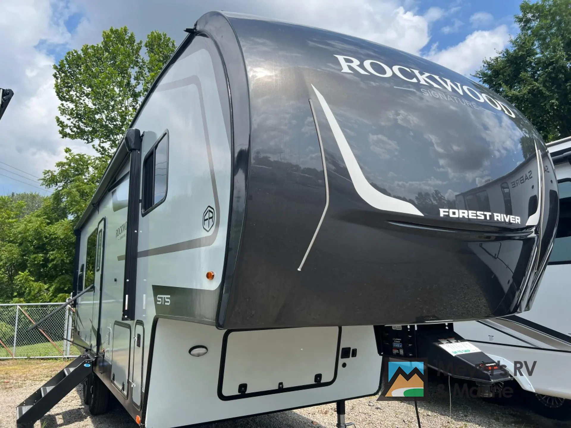2027 Forest River Rockwood Signature 301SRK - Photo 2