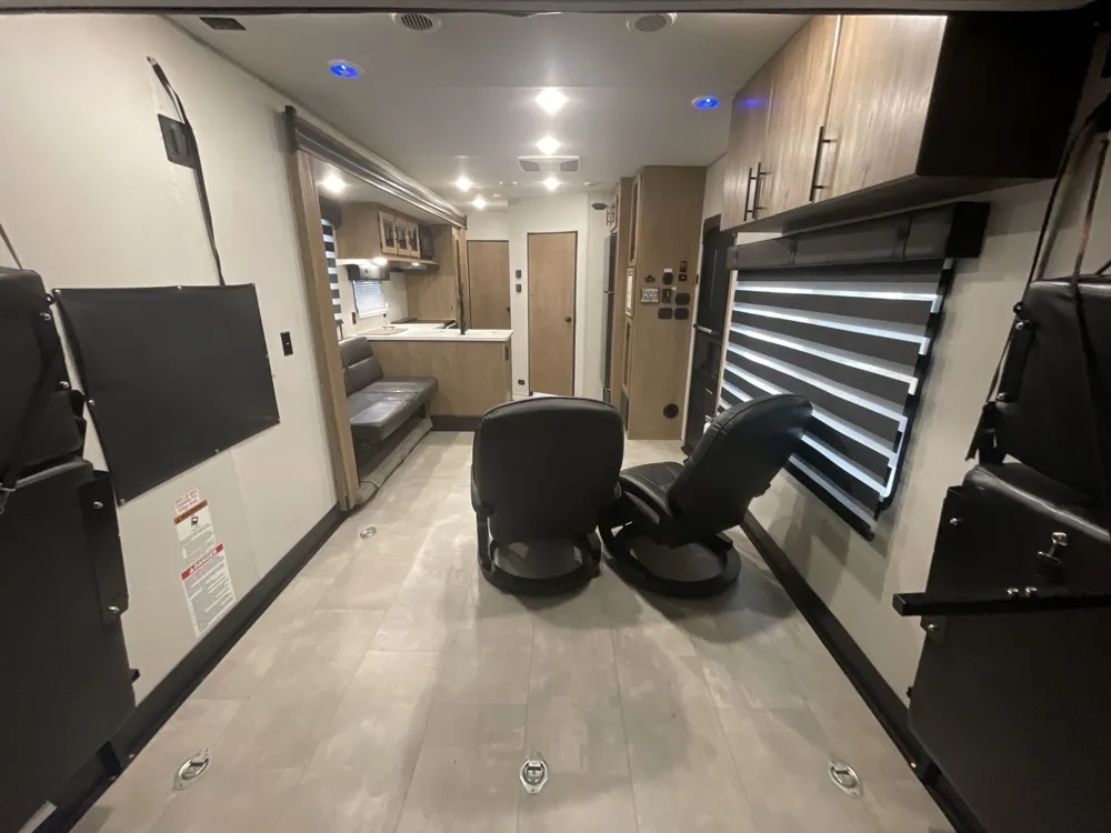 2023 Forest River Rogue 29KS - Photo 2