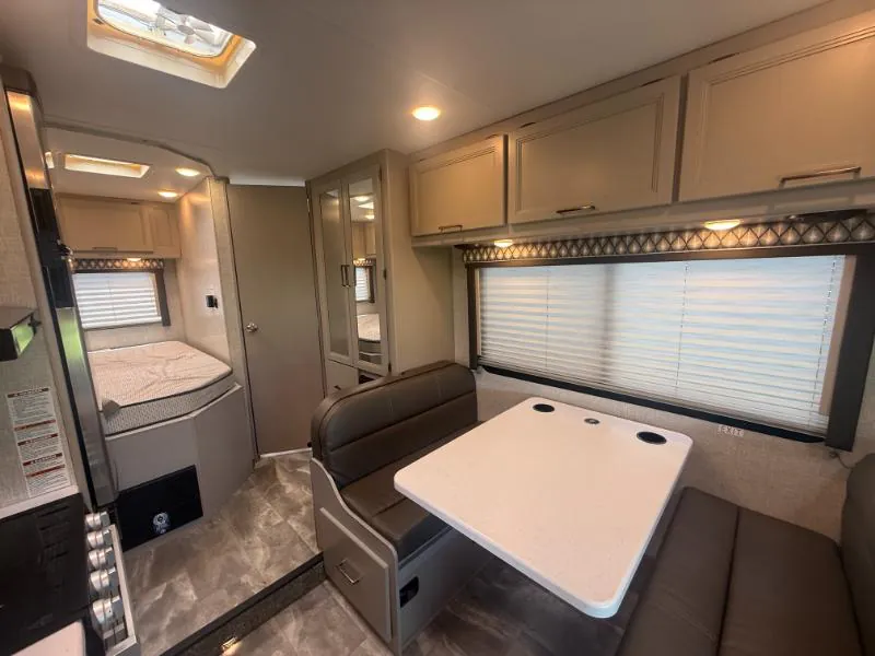 2023 Thor Motor Coach Quantum LC22 - Photo 3