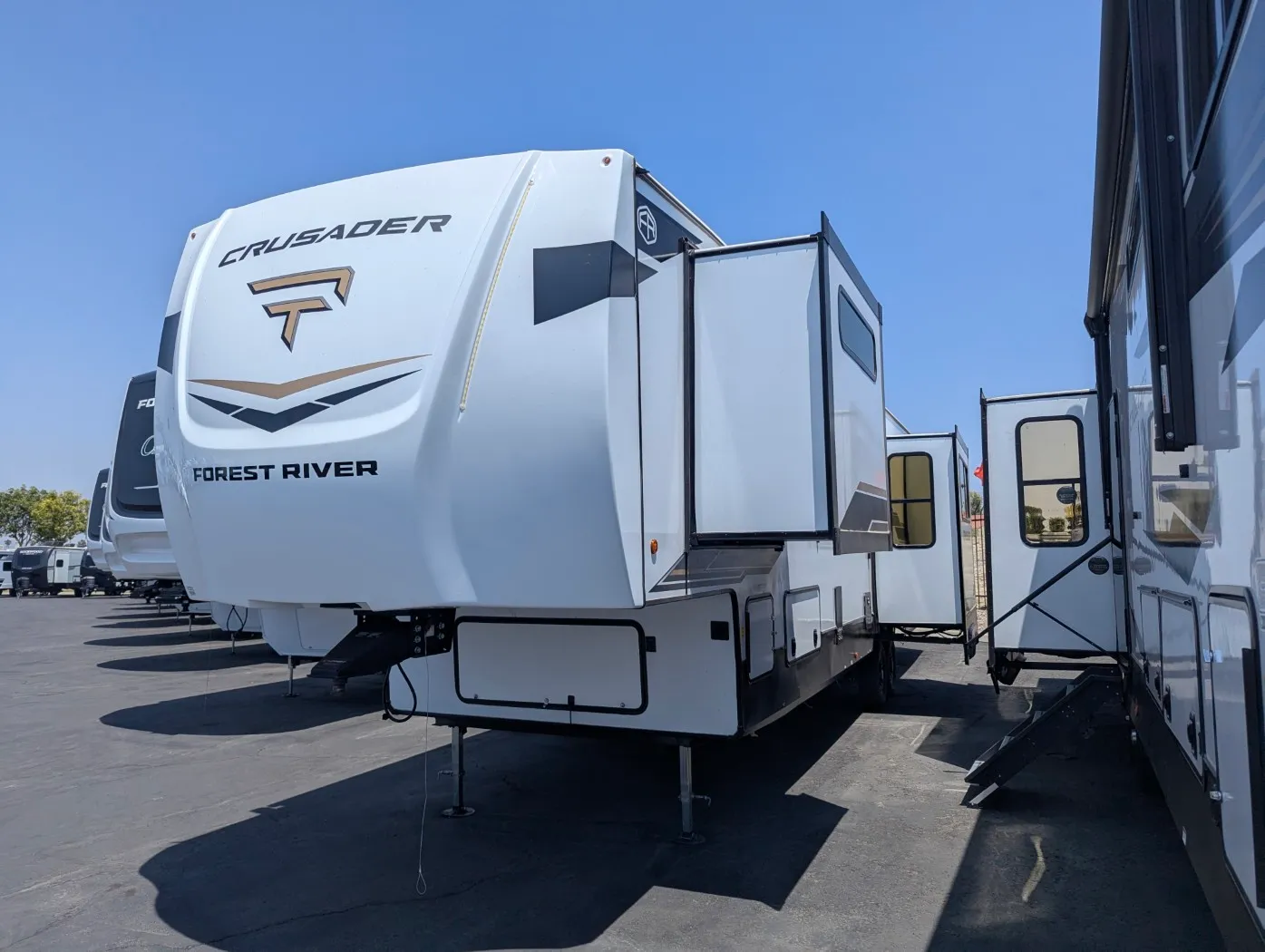 2026 Prime Time Crusader 2SUITE 2SUITE - Photo 3