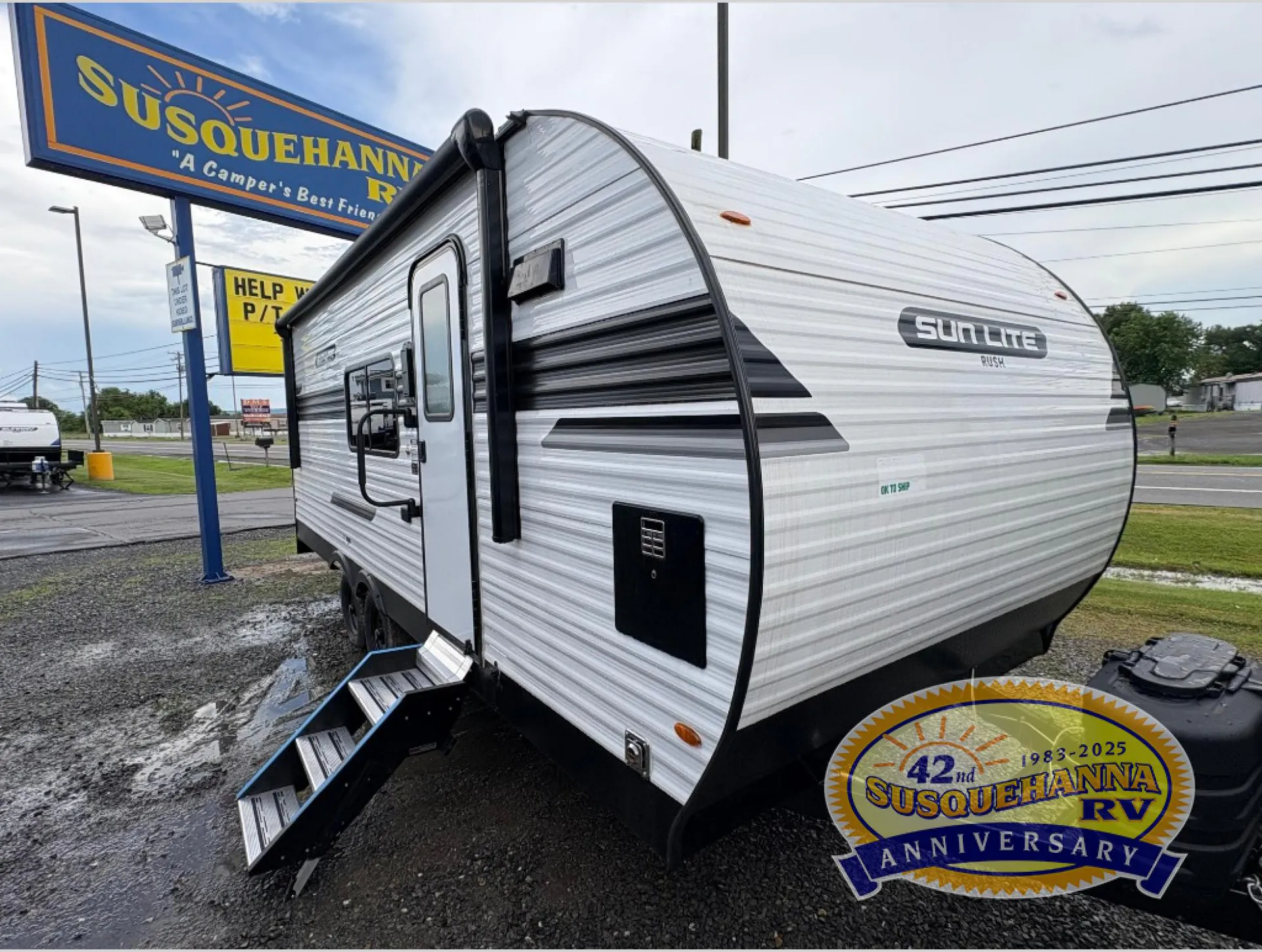 2025 Sunset Park RV Sun Lite 24TH - Photo 2