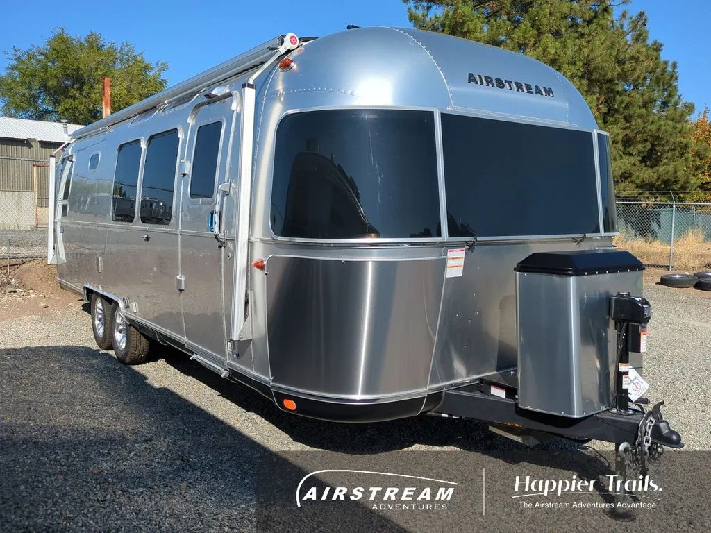 2026 Airstream Classic 28RB - Photo 2