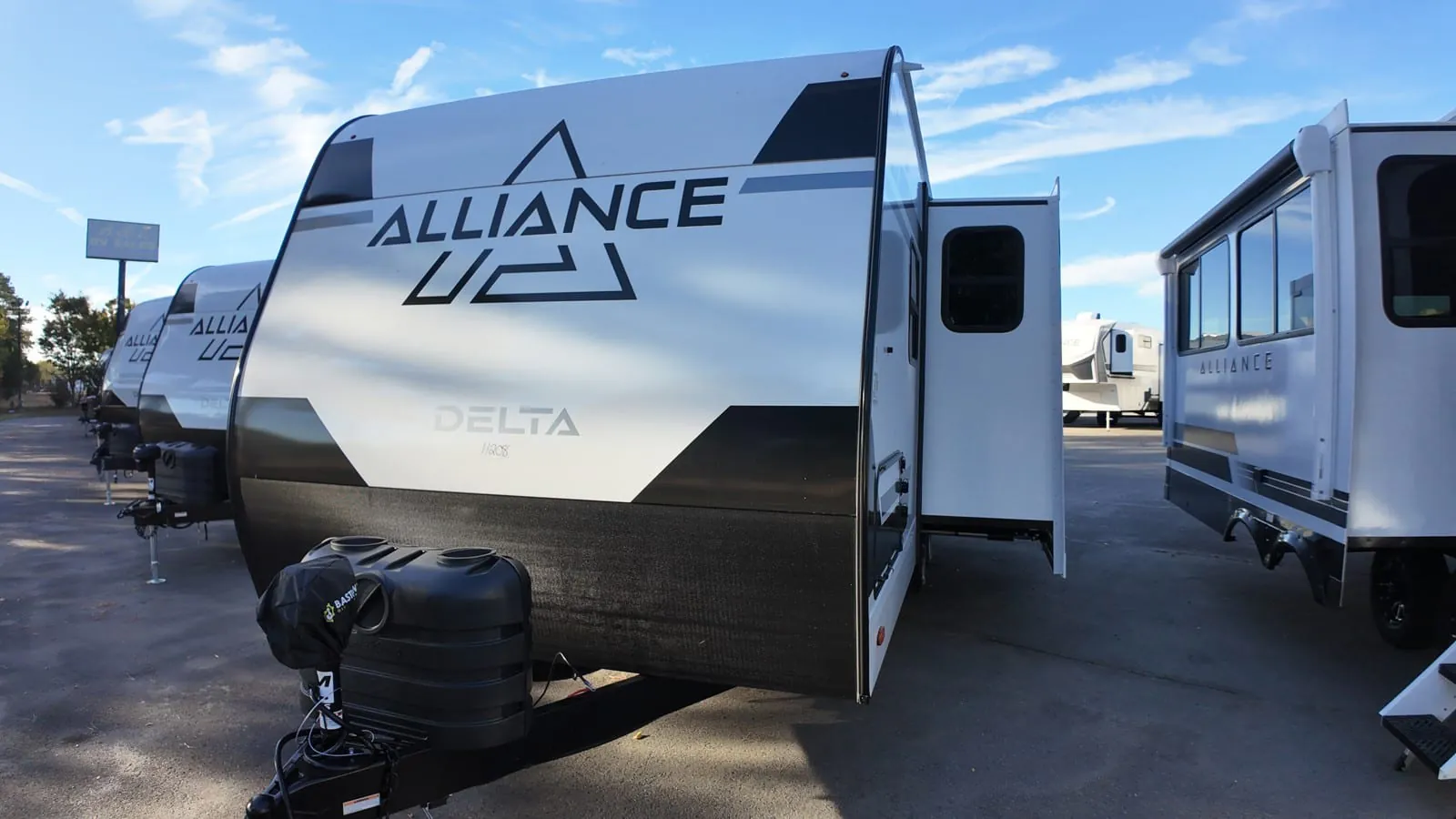 2027 Alliance RV Delta ML216 - Photo 3