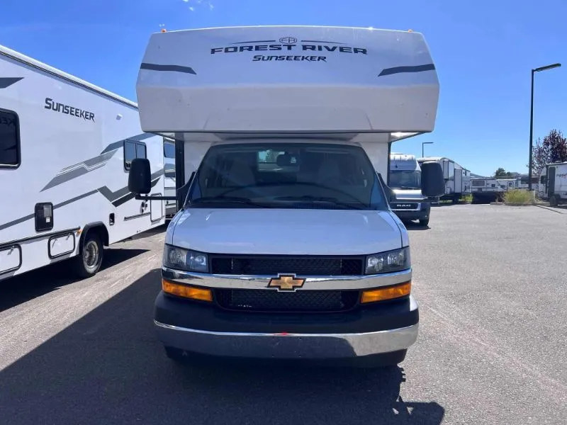 2026 Forest River Sunseeker 2350 LE - Photo 3