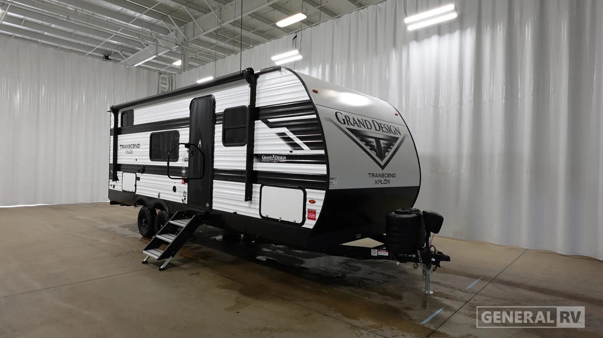 2027 Grand Design Transcend Xplor 19BHX - Photo 2