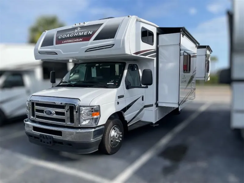 2026 Coachmen Leprechaun 260DS - Photo 4