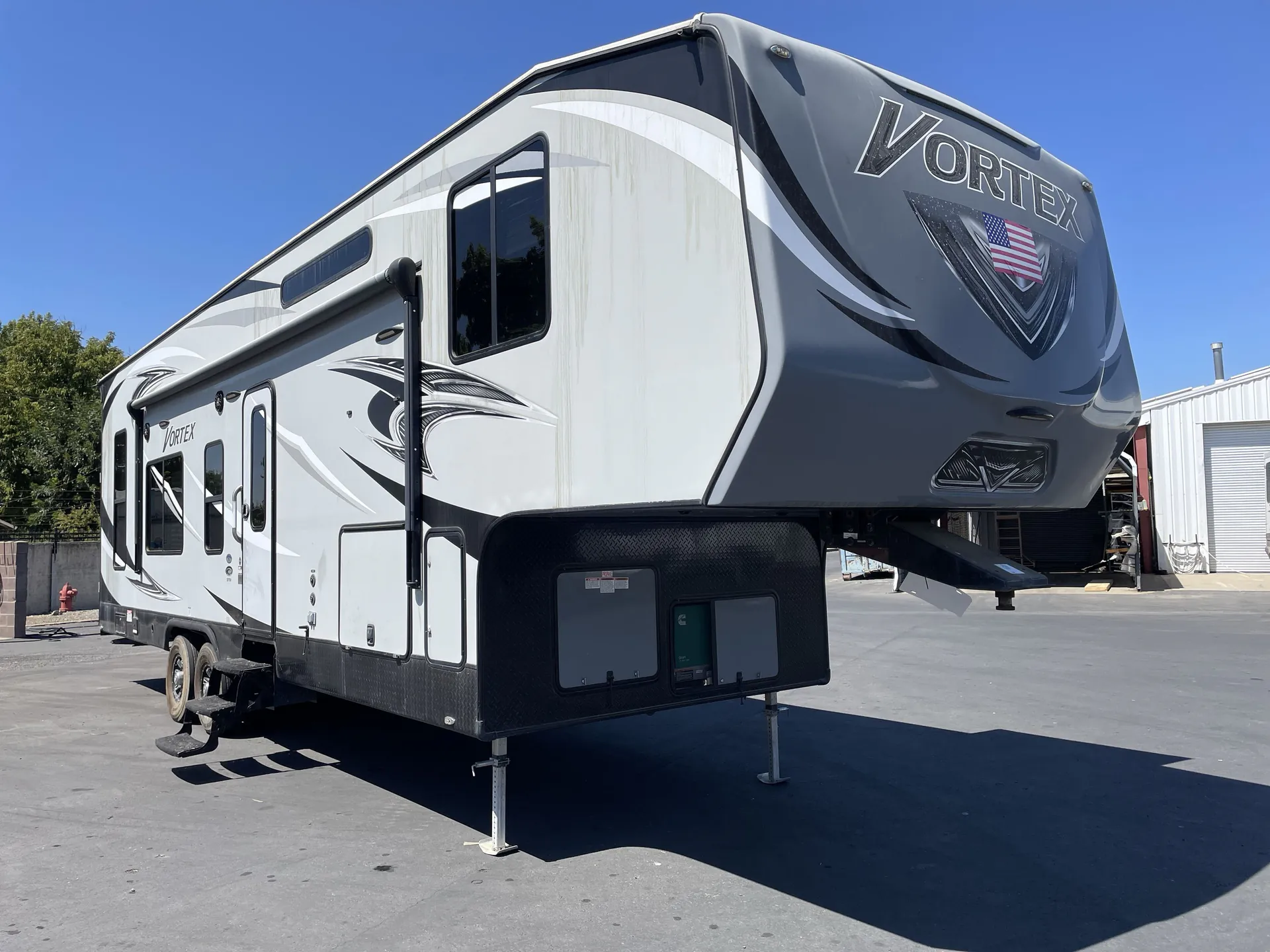 2019 Genesis Supreme Vortex 2815V - Photo 2