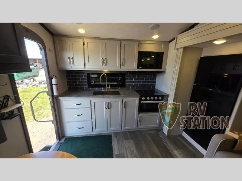 2024 Keystone Cougar Sport 2100RK - Photo 4