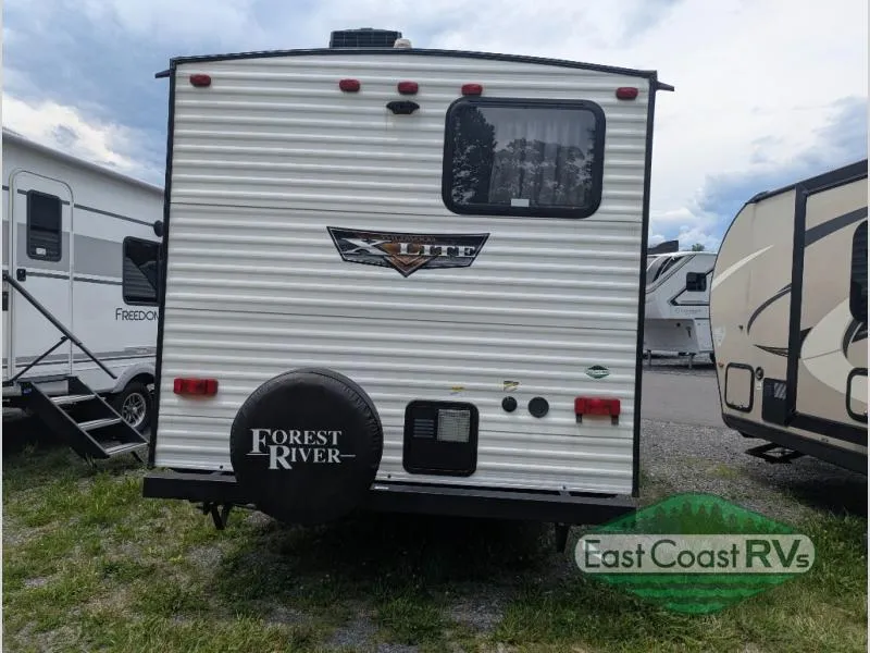2023 Forest River RV Wildwood X-Lite 19DBXL - Photo 4
