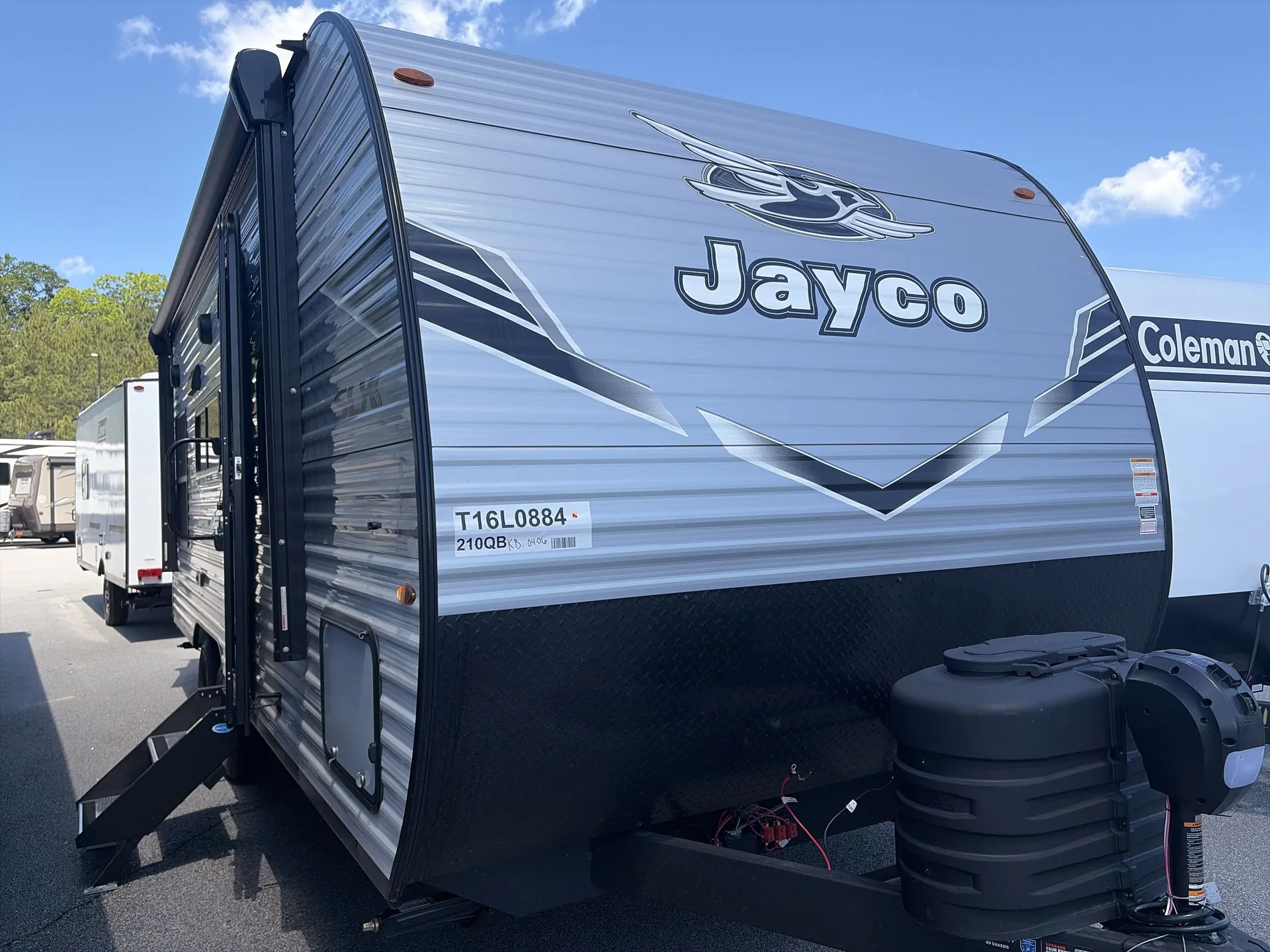 2026 Jayco Jay Flight SLX 210QB - Photo 2