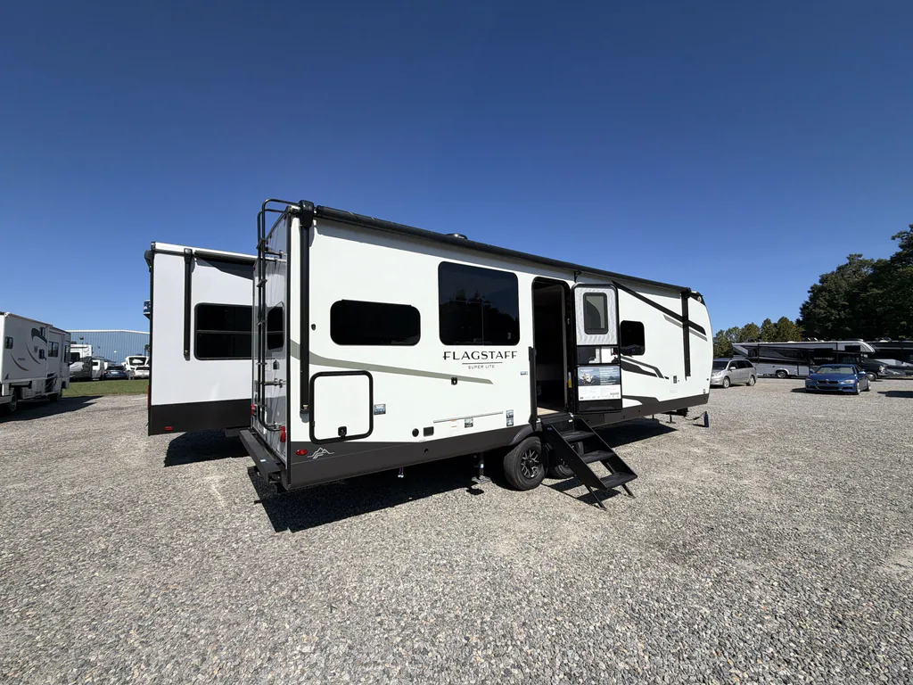 2027 Forest River Flagstaff Super Lite 27RKS, Photos photo 6