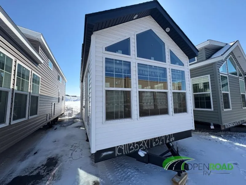 2026 Champion Homes Highland 405 - Photo 2