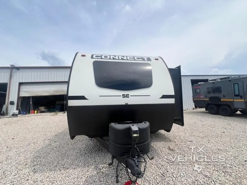 2021 KZ Connect SE 221FKKSE - Photo 2