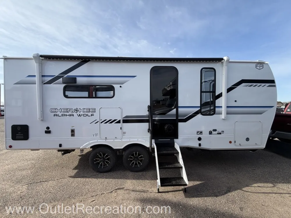 2026 Forest River Cherokee Alpha Wolf 21RB - Photo 4