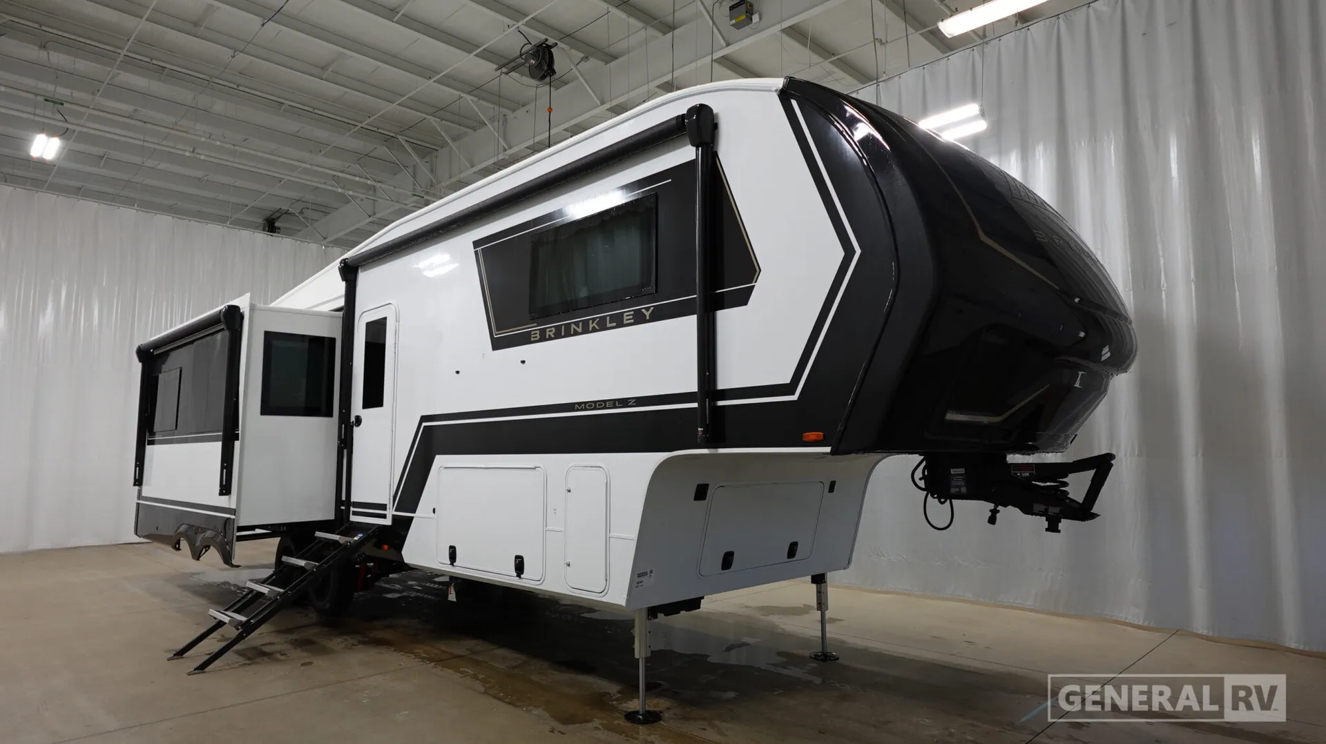 2026 Brinkley Model Z 3100 - Photo 2