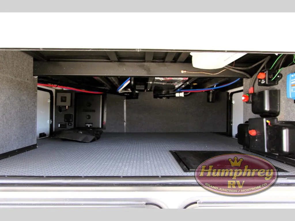 2025 Keystone Raptor 415, Photos photo 12