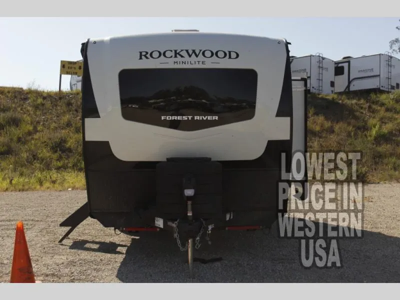 2026 Forest River Rockwood Mini Lite 2108RB - Photo 2