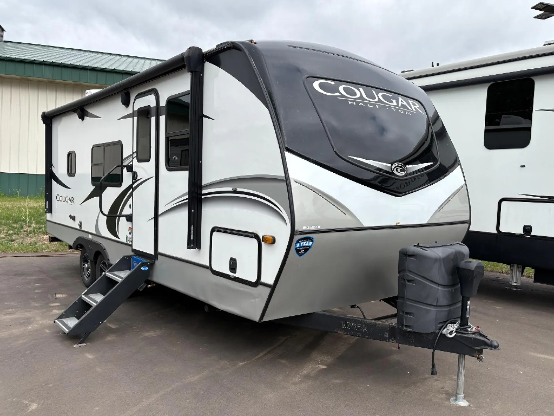 2021 Keystone Cougar Half-Ton 22MLSWE - Photo 2