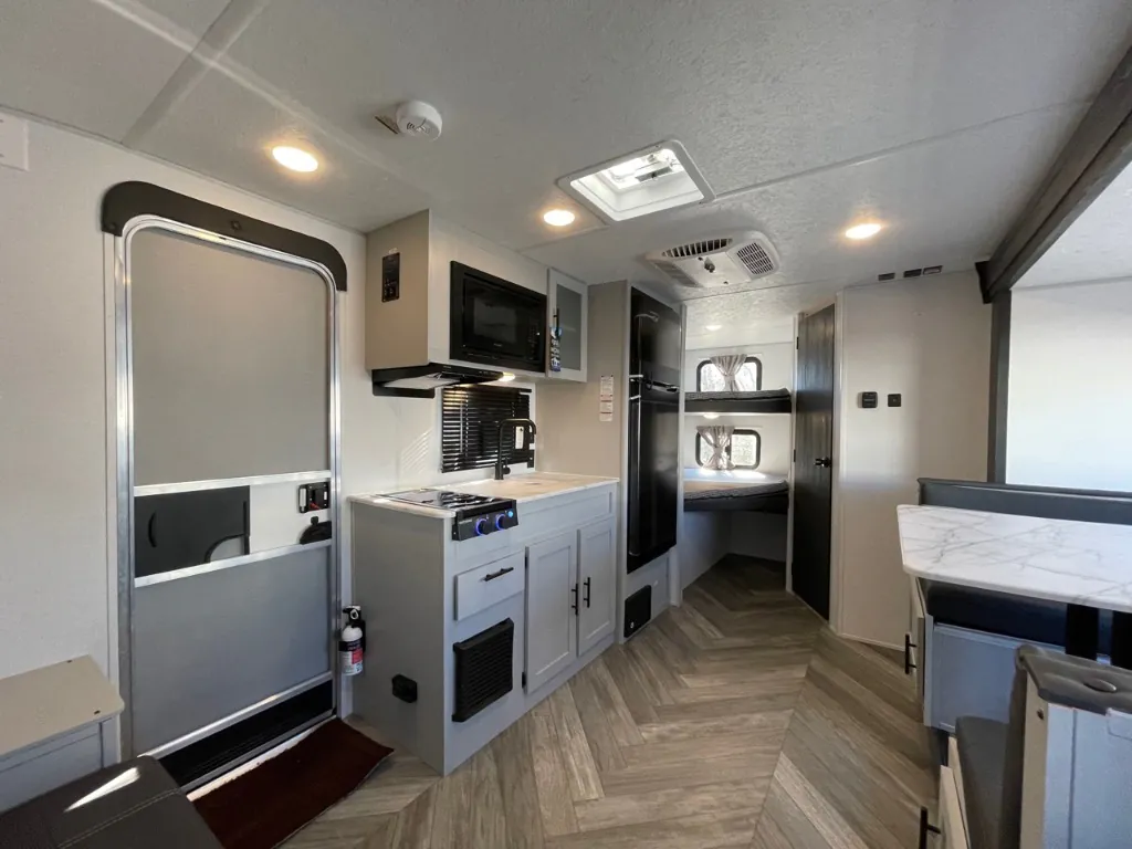 2022 Forest River Salem FSX 178BHSK - Photo 4