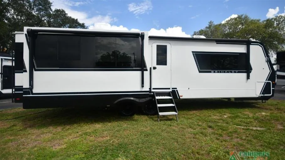 2025 Brinkley Model Z M310 - Main photo